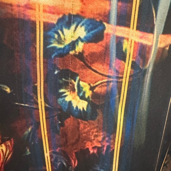 Sleeveless multicoloured long blouse. - Picture 10 of 12